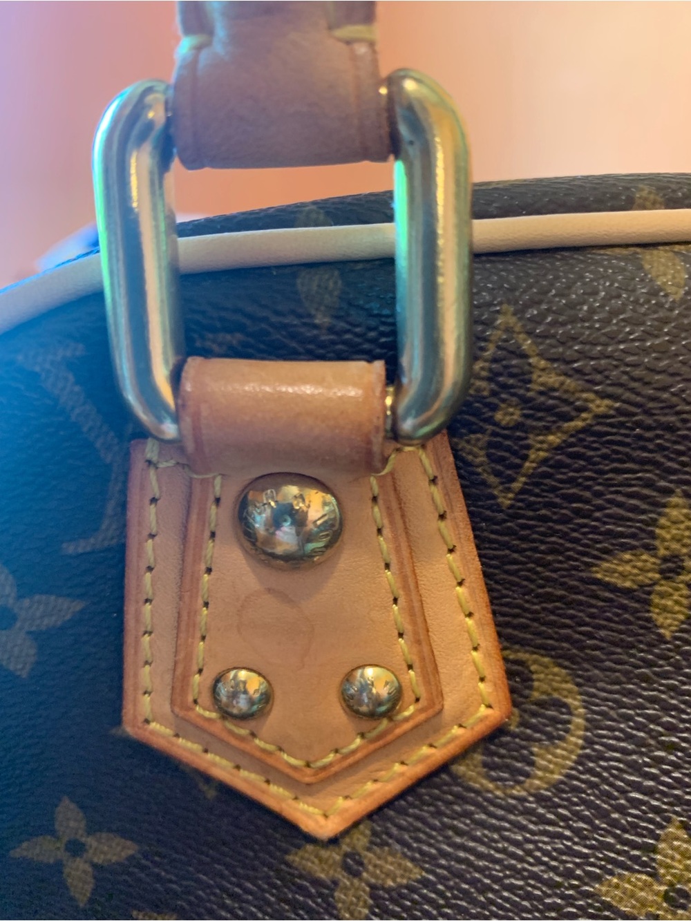 Louis Vuitton Monogram Canvas Manhattan 2005 PM Handbag - Picture 10 of 15